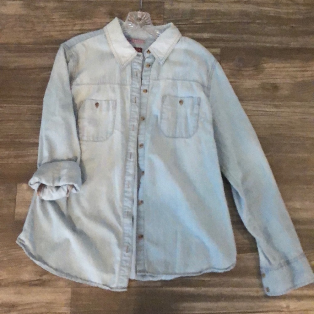 Merona light denim shirt size Large